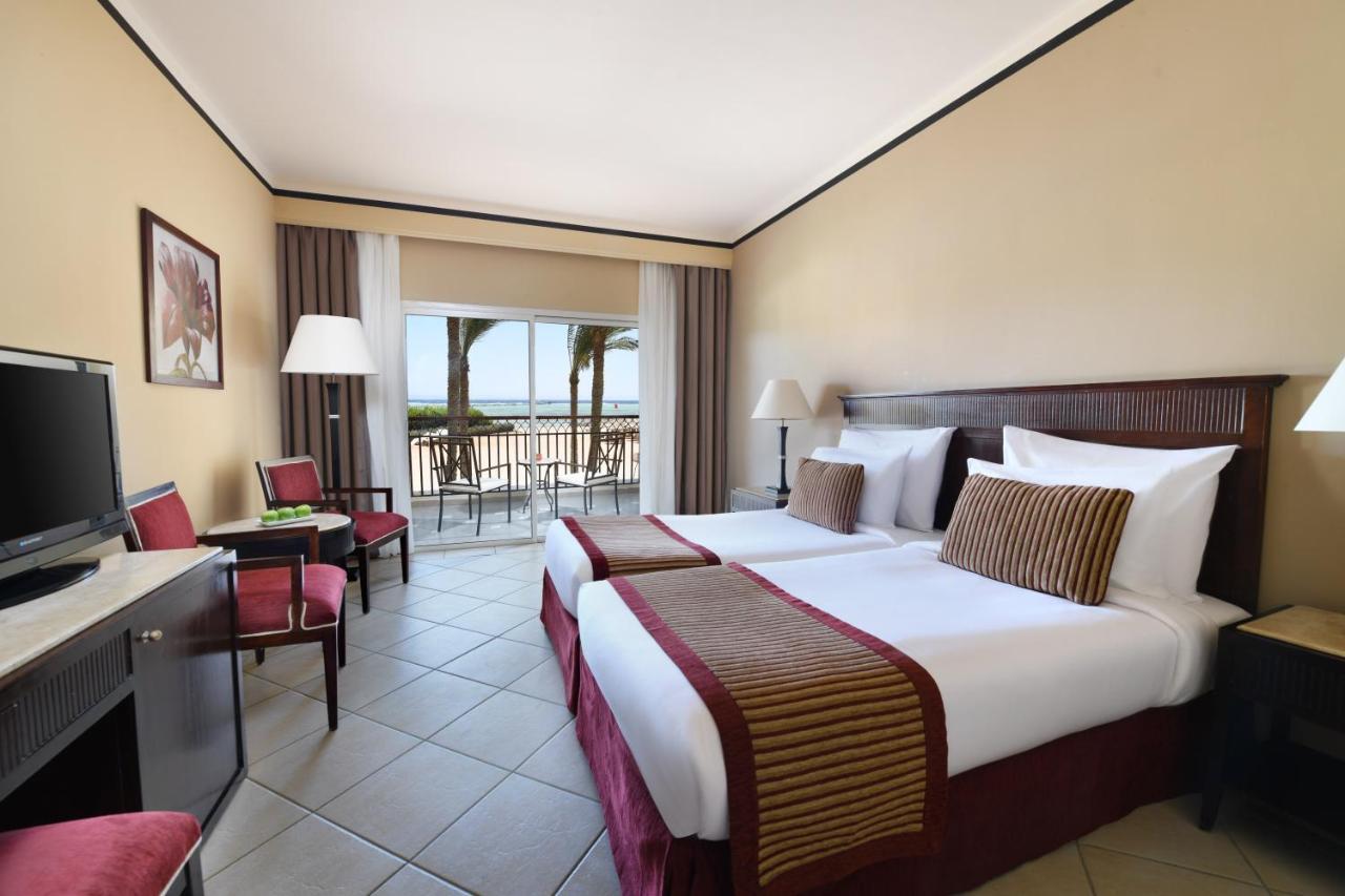 Jaz Mirabel Resort シャルム・エル・シェイク エクステリア 写真 A room at the Hilton Sharm El Sheikh